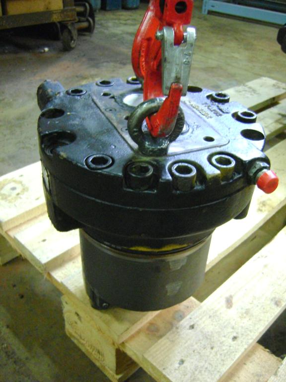 Moteur de traction pour Caterpillar 320 N Photo 1