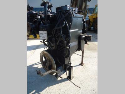 Transmission pour New Holland W270- ZF  TYPE  4WG260   146643 en vente par OLM 90 Srl