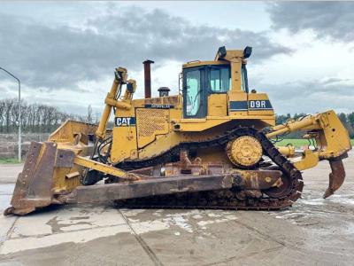 Caterpillar D9R - Dutch Machine / Ripper en vente par Boss Machinery