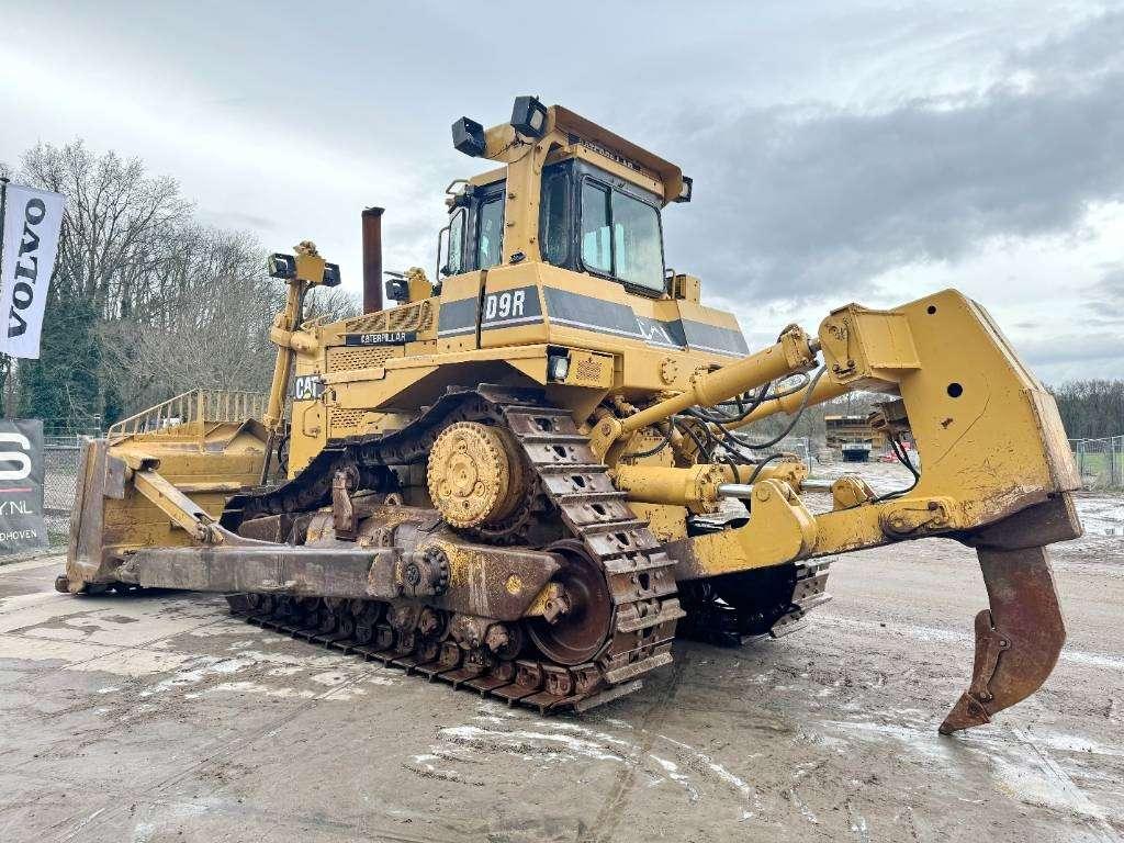 Caterpillar D9R - Dutch Machine / Ripper Photo 3