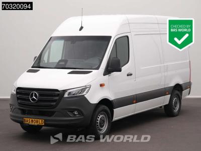 Mercedes-Benz Sprinter 317 CDI Automaat 2025 Model L2H2 170PK LED Navi Airco Cruise Camera 10inch MBUX CarPlay Pa en vente par BAS World B.V.