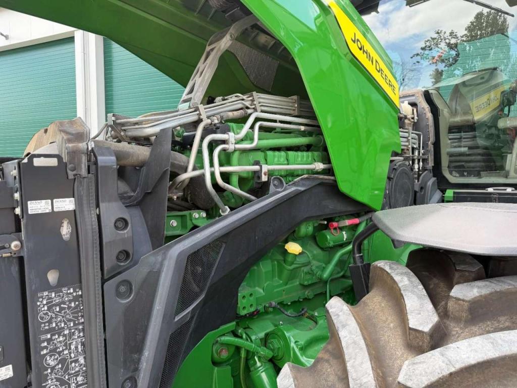 John Deere 8R 370 Photo 19