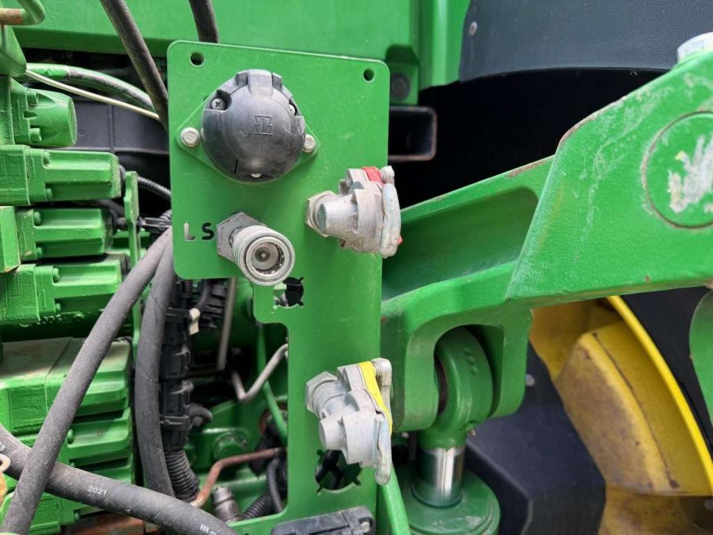 John Deere 8R 370 Photo 23