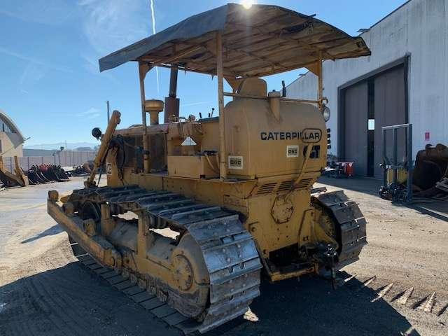 Caterpillar D6C Photo 3