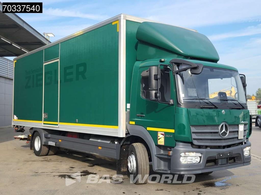 Mercedes Atego 1324 4X2 13t 6-Cylinder Euro 6 Automatic Tailgate Photo 6