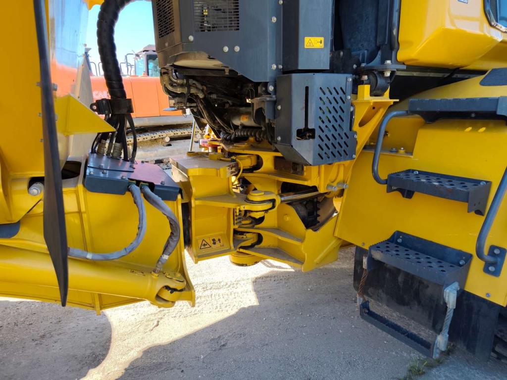 Bell B30E Photo 5