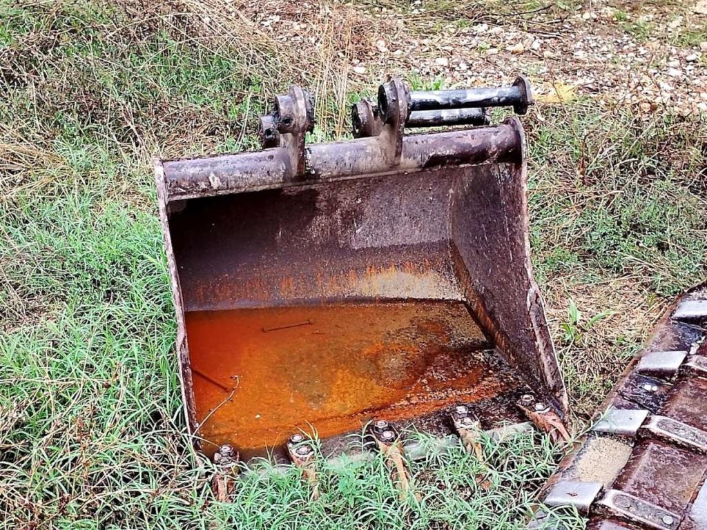 Caterpillar 304CR Photo 5