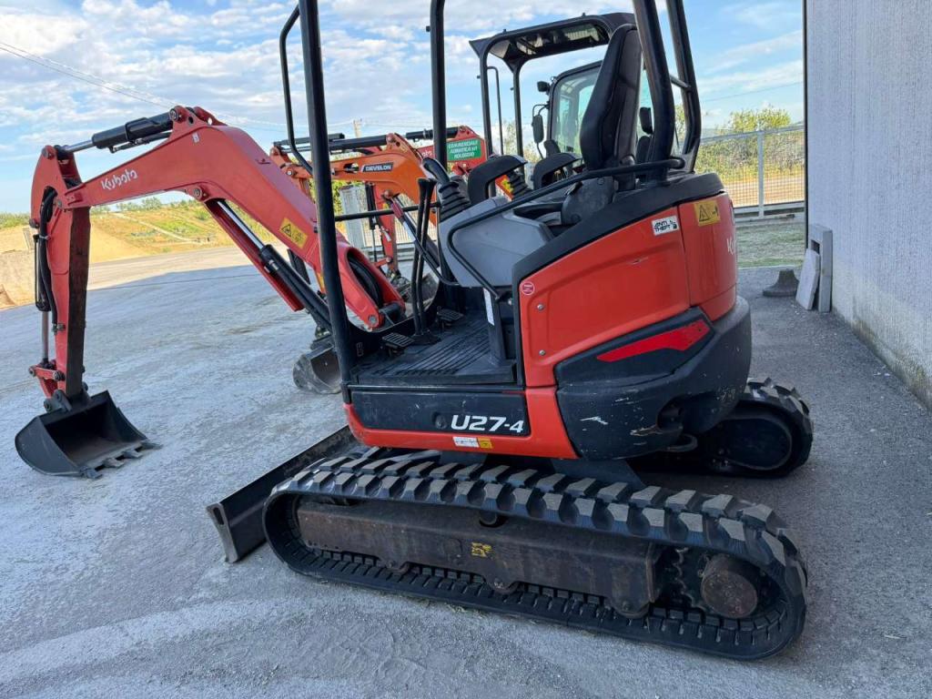 Kubota U27 Photo 6