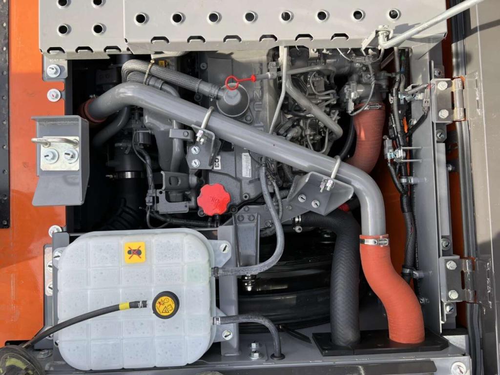 Hitachi ZX180W-7 Photo 17