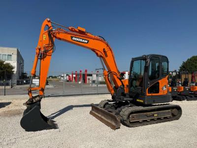 Doosan DX85R-3 Photo 1