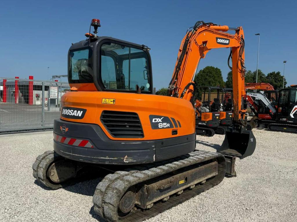 Doosan DX85R-3 Photo 4