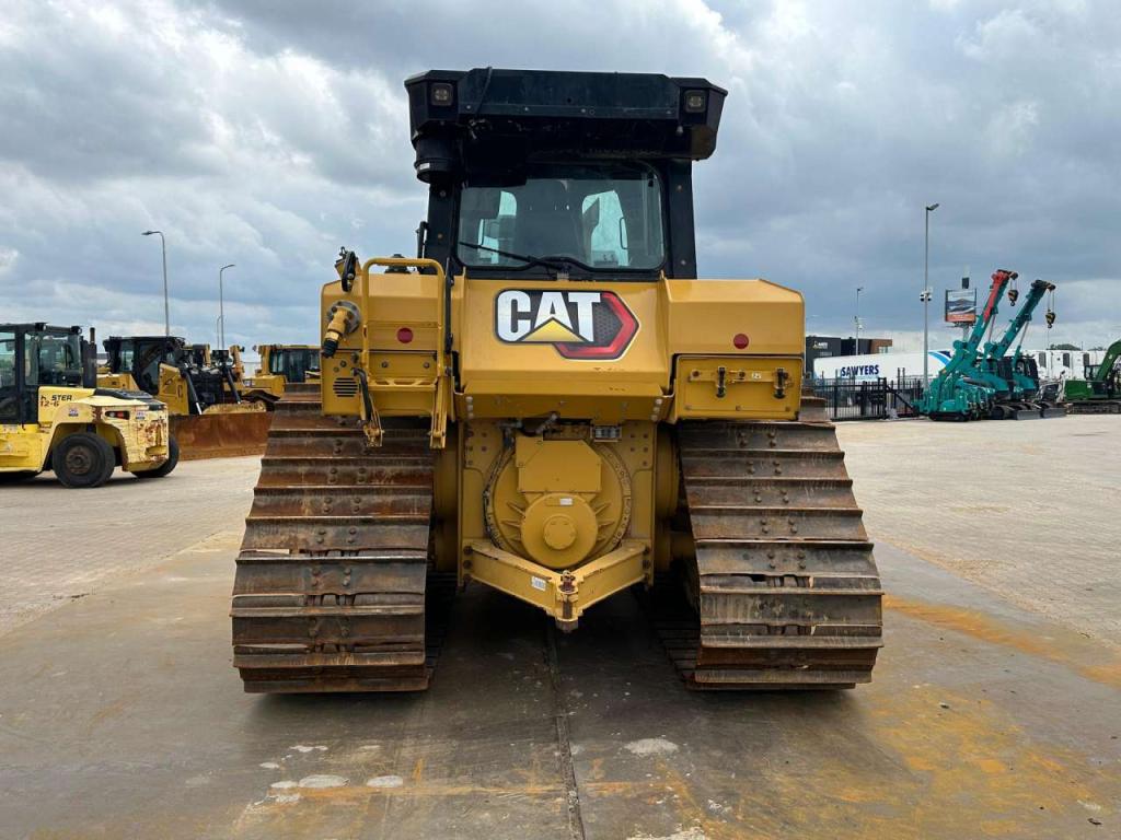 Caterpillar D6 LGP Photo 4