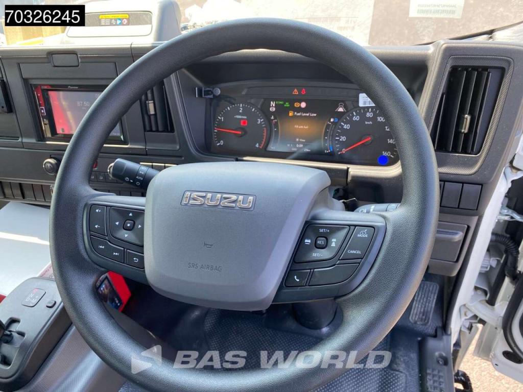 Isuzu M30 5.2 4X2 Photo 12