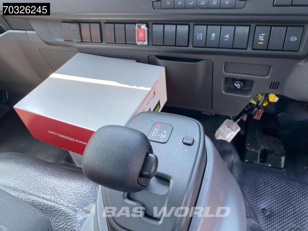 Isuzu M30 5.2 4X2 Photo 18
