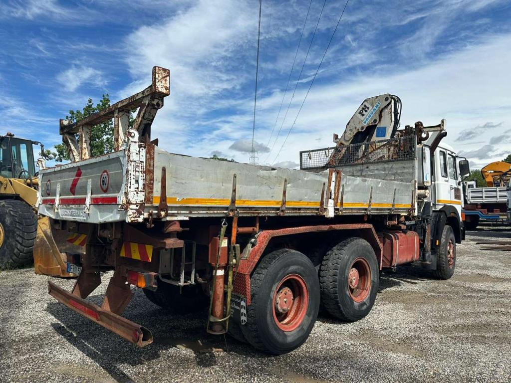 Fiat Iveco 330 26 Photo 7