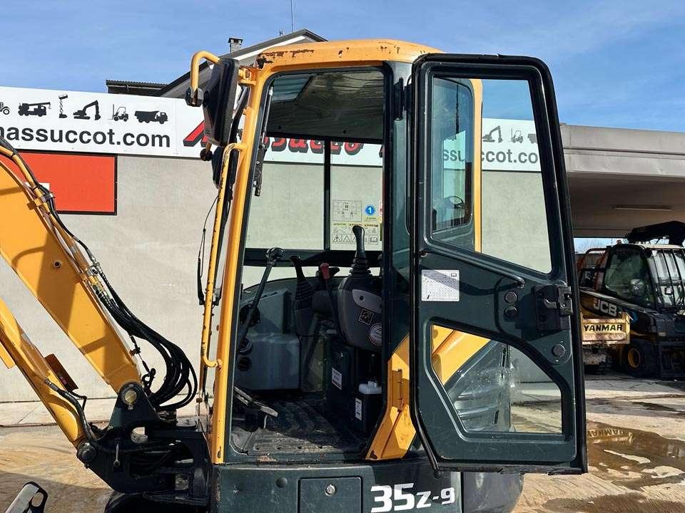 Hyundai ROBEX 35Z-9 Photo 12