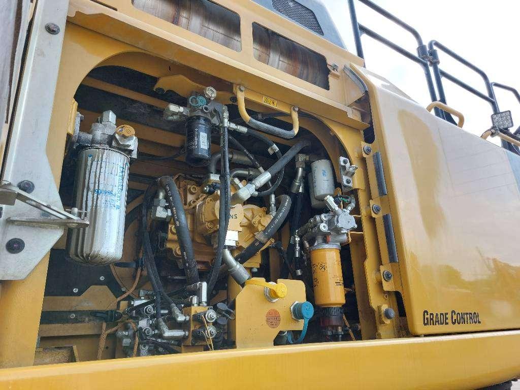 Caterpillar 352FLXE MHD (17m demolition) Photo 15