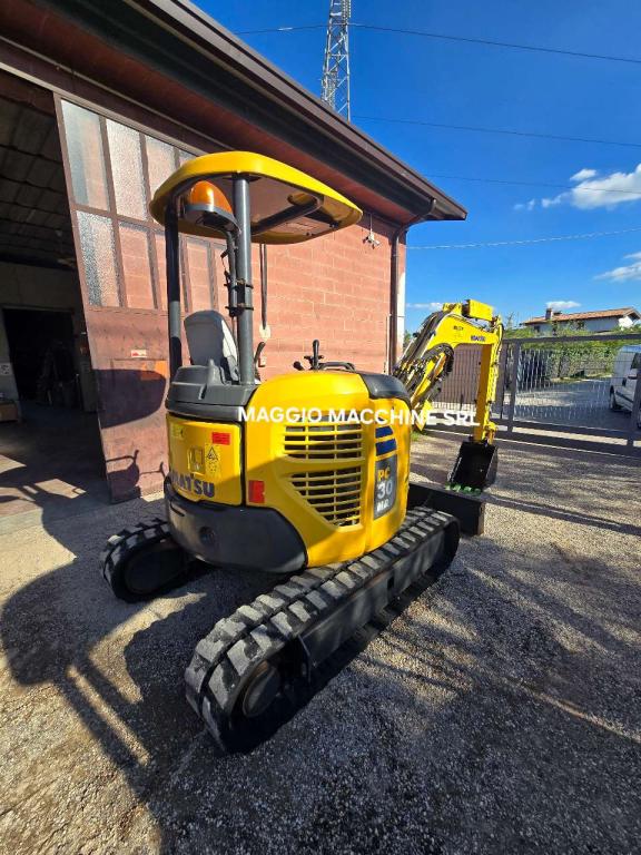 Komatsu PC30 MR-3 Photo 3