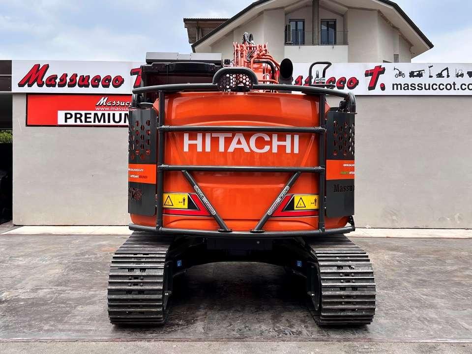 Hitachi ZX135US-7 Photo 12
