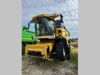 New Holland CX780 Photo 1