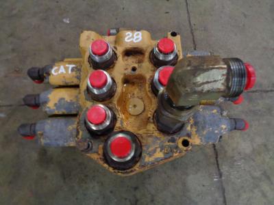 Distributeur hydraulique pour Caterpillar 928 F en vente par PRV Ricambi Srl