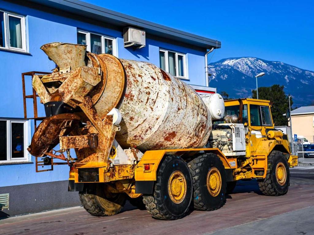 Volvo A25C 6x6 Photo 8