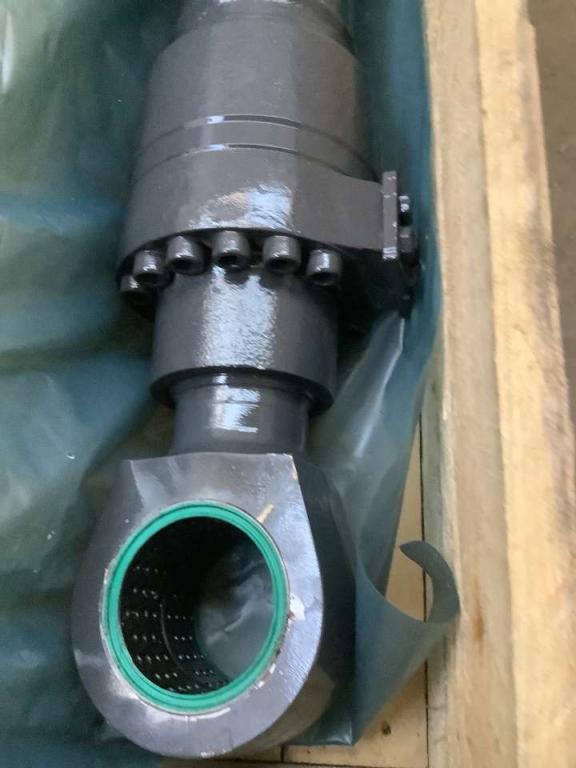 Piston de levage pour Case WX168 Photo 2