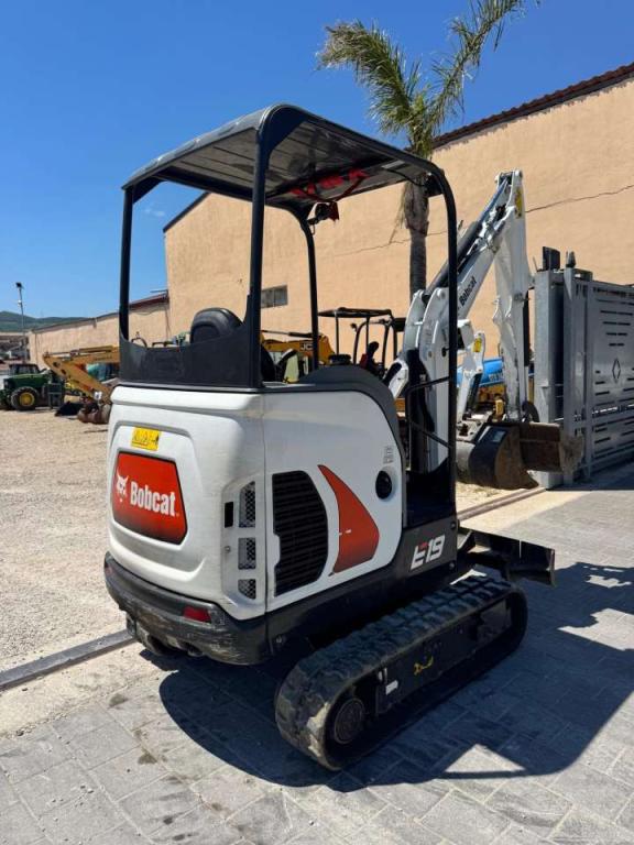 Bobcat E19 Photo 4