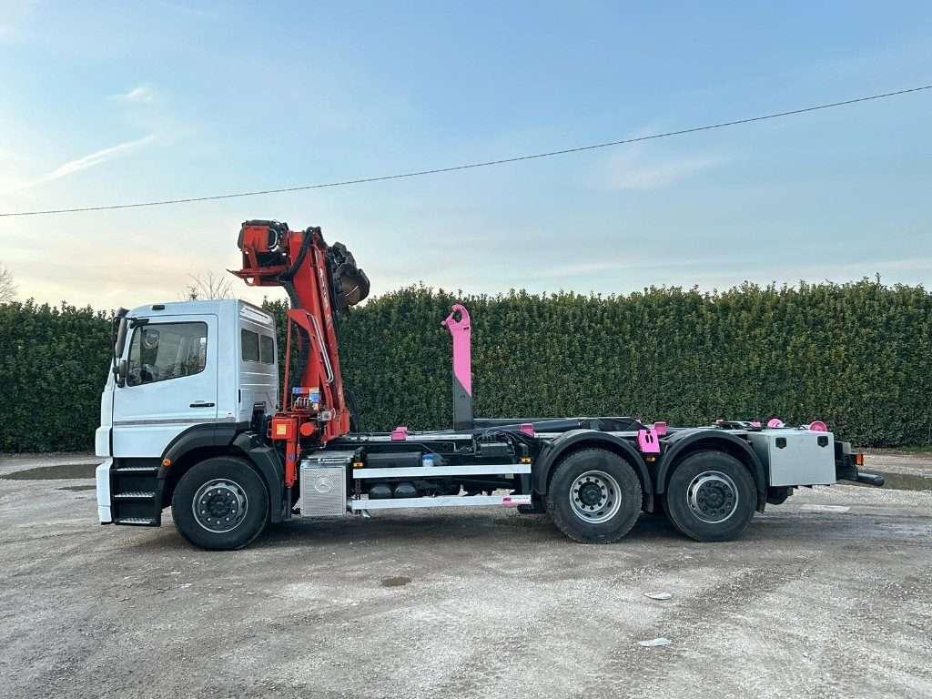 Mercedes-Benz AXOR 2533 Photo 5