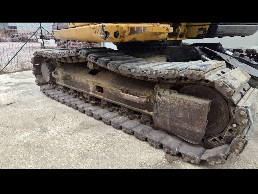 Caterpillar 311C Photo 11