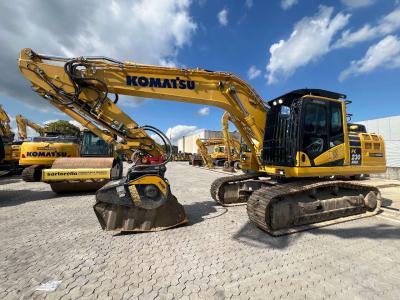 Komatsu PC230NHD-11E0 en vente par Varini Srl