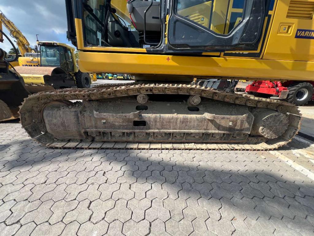 Komatsu PC230NHD-11E0 Photo 18