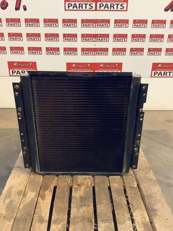 Refroidisseur d'huile hydraulique pour Fiat Hitachi FH200E Photo 3