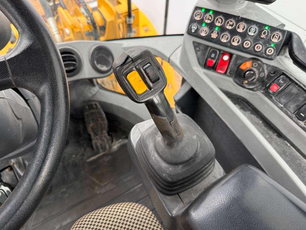 Caterpillar 926M - Automatic Greasing / Backup Camera Photo 10