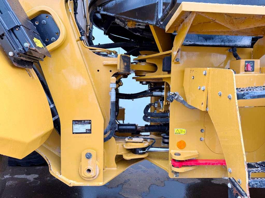 Caterpillar 926M - Automatic Greasing / Backup Camera Photo 27