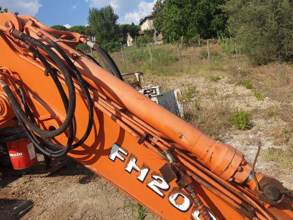 Fiat Hitachi FH200-2 Photo 7