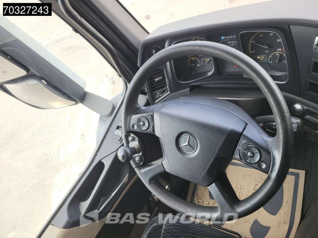 Mercedes-Benz Actros 1842 4X2 StreamSpace Retarder 70% Tyres Photo 21