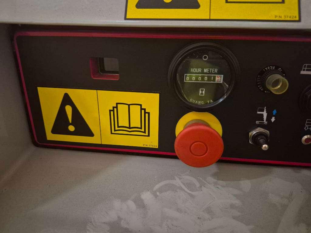 Mec MME25 Photo 9