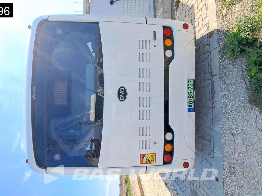 BYD K9UB-DW Citybus 4X2 100% Electric 300Kw 76 persons city bus Photo 13