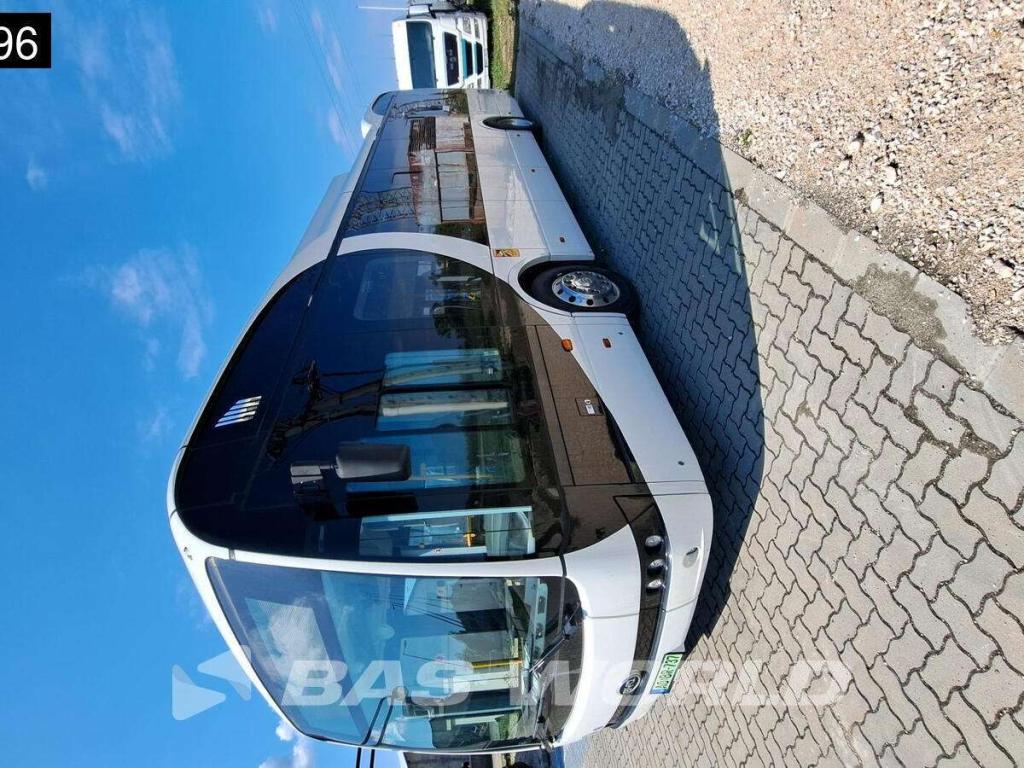 BYD K9UB-DW Citybus 4X2 100% Electric 300Kw 76 persons city bus Photo 2