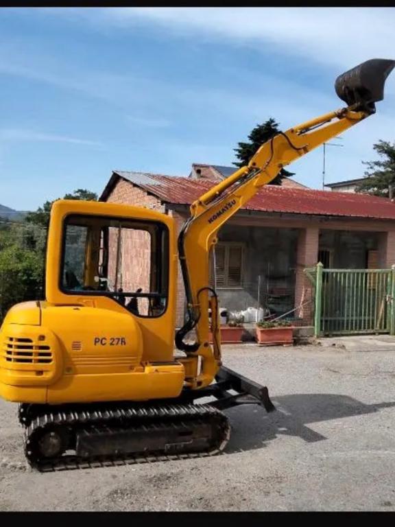 Komatsu Pc 27 r-8 Photo 6