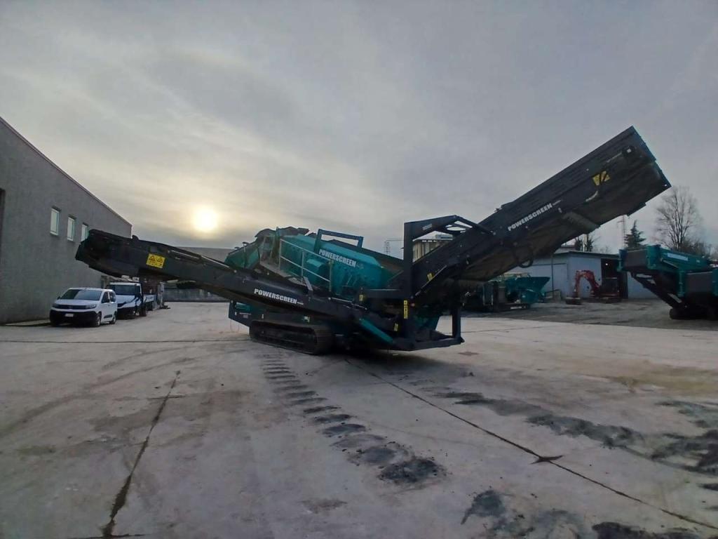 Powerscreen Warrior 1800 Photo 3