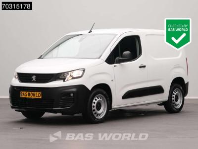 Peugeot Partner 110pk Benzine Automaat L1H1 Airco Cruise Parkeersensoren L1 Kompakt A/C Cruise control en vente par BAS World B.V.