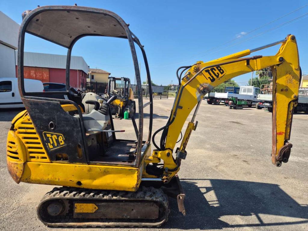 JCB 8015 Photo 1