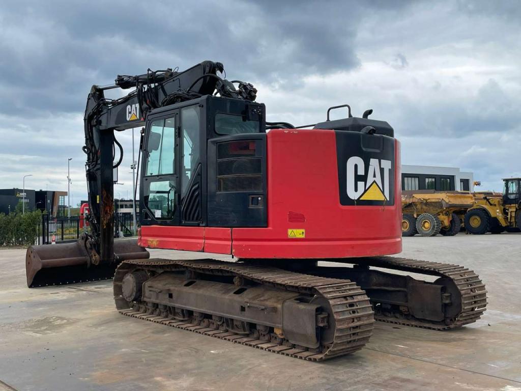 Caterpillar 325 F LCR Photo 3