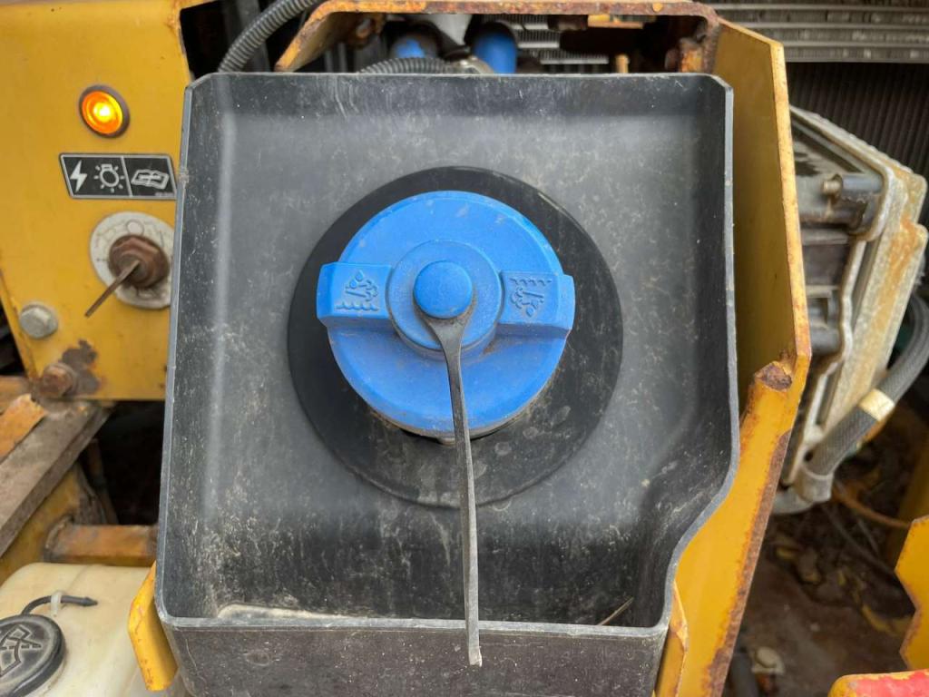 Caterpillar 325 F LCR Photo 30