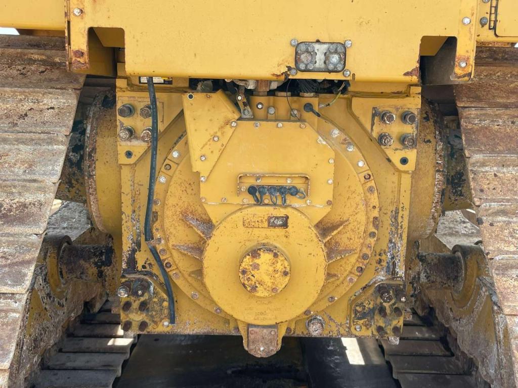 Caterpillar D6T LGP Photo 17