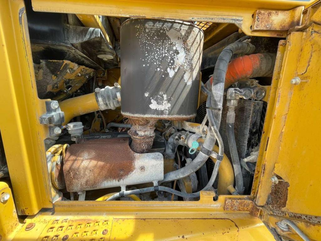 Caterpillar D6T LGP Photo 25