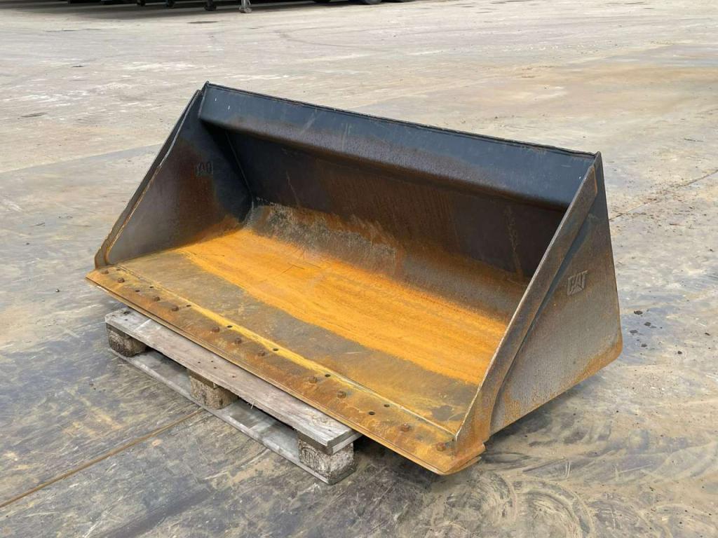 Caterpillar 226D3 Photo 25