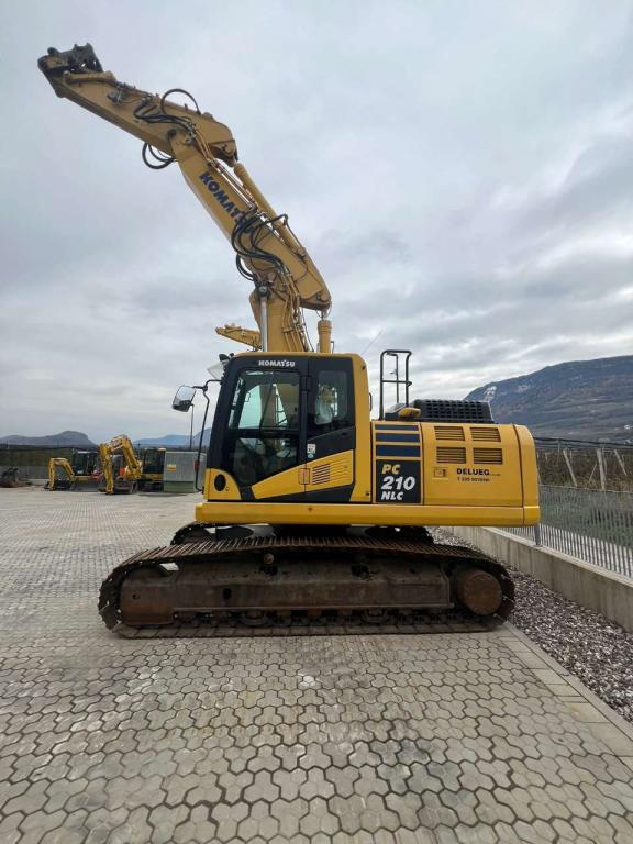 Komatsu PC210NLC-11 Photo 21